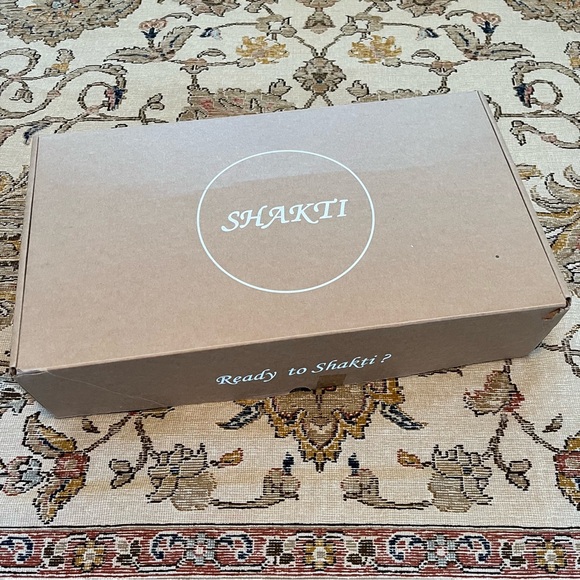 Like New Shakti Beginner Acupressure Classic Mat Still in Box - Picture 11 of 12